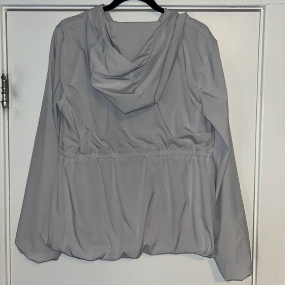 Lululemon Women's Cinch Waist Full-Zip Anorak Hooded Jacket - Picture 3 of 5